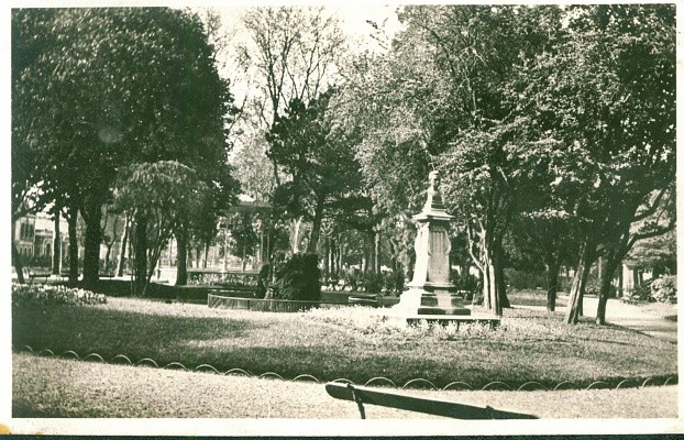 Jardins Bayard à Mézières 