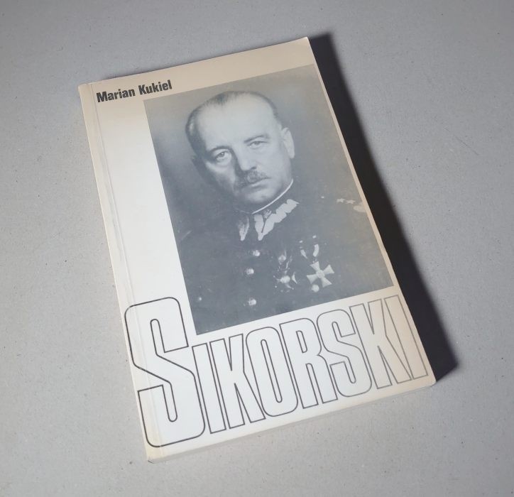 Generał Sikorski /  Kukiel