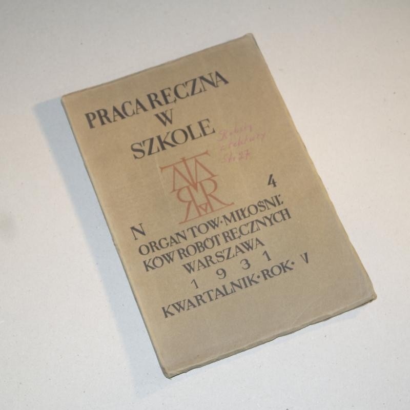 PRACA RĘCZNA W SZKOLE nr  4 / 1931