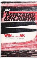 W potrzasku dziejowym  /  St. Kluz